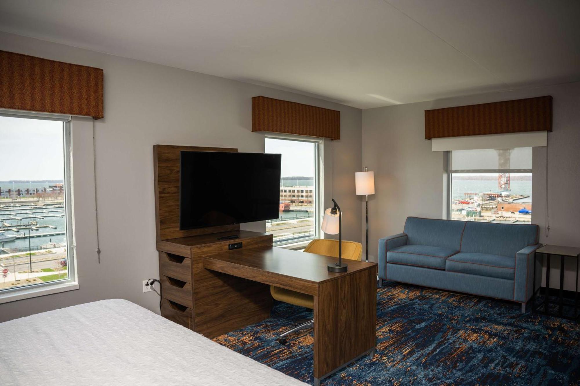 Hotel Hampton & Bayfront