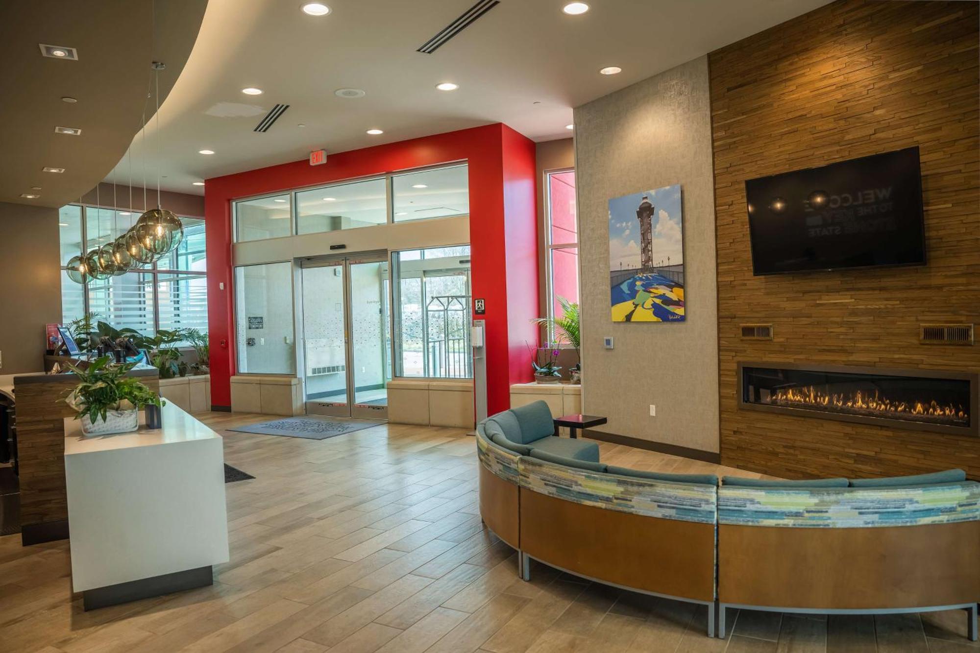 Hotel Hampton & Bayfront 3*