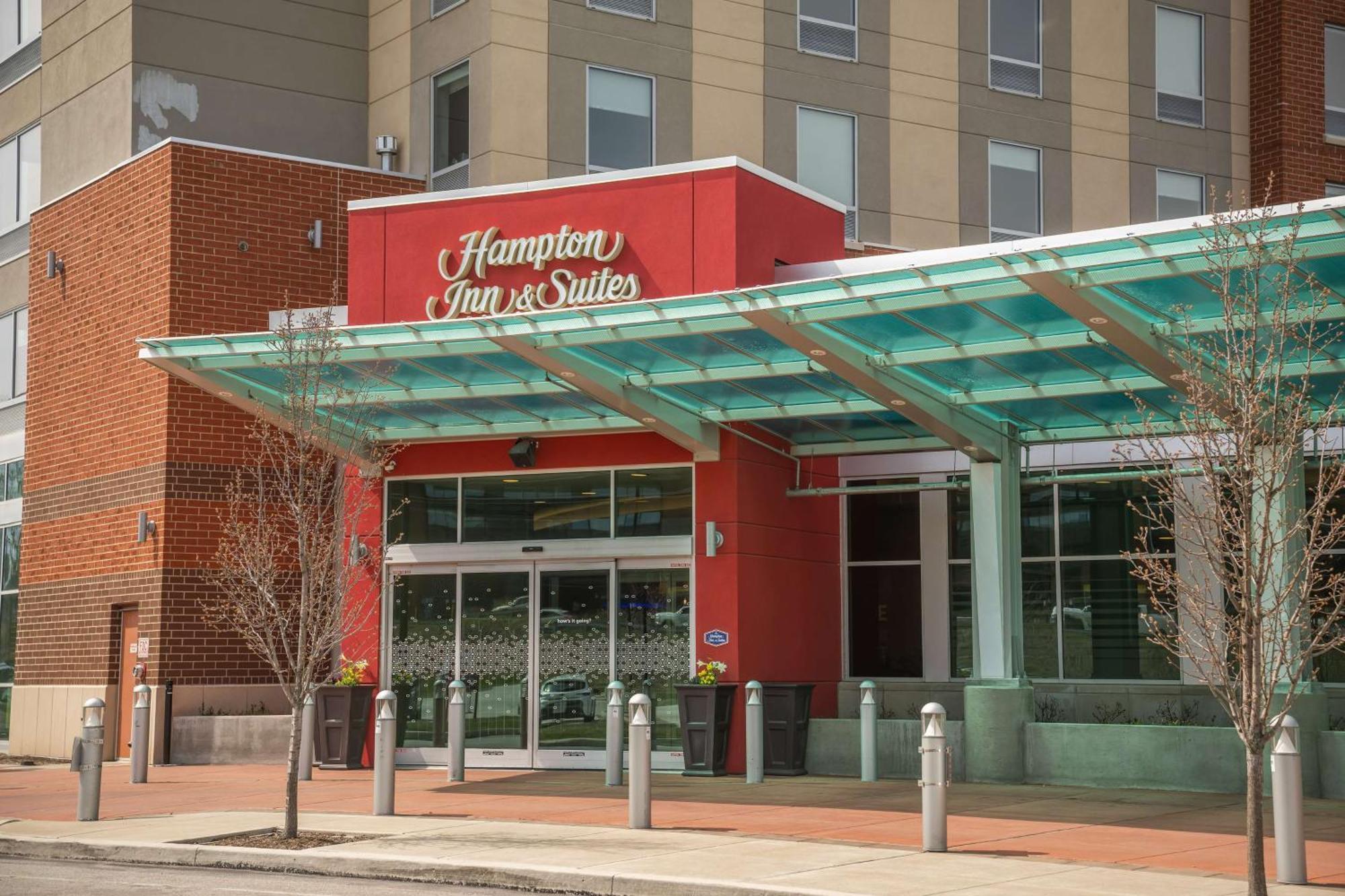 Hampton & Bayfront 3* Erie
